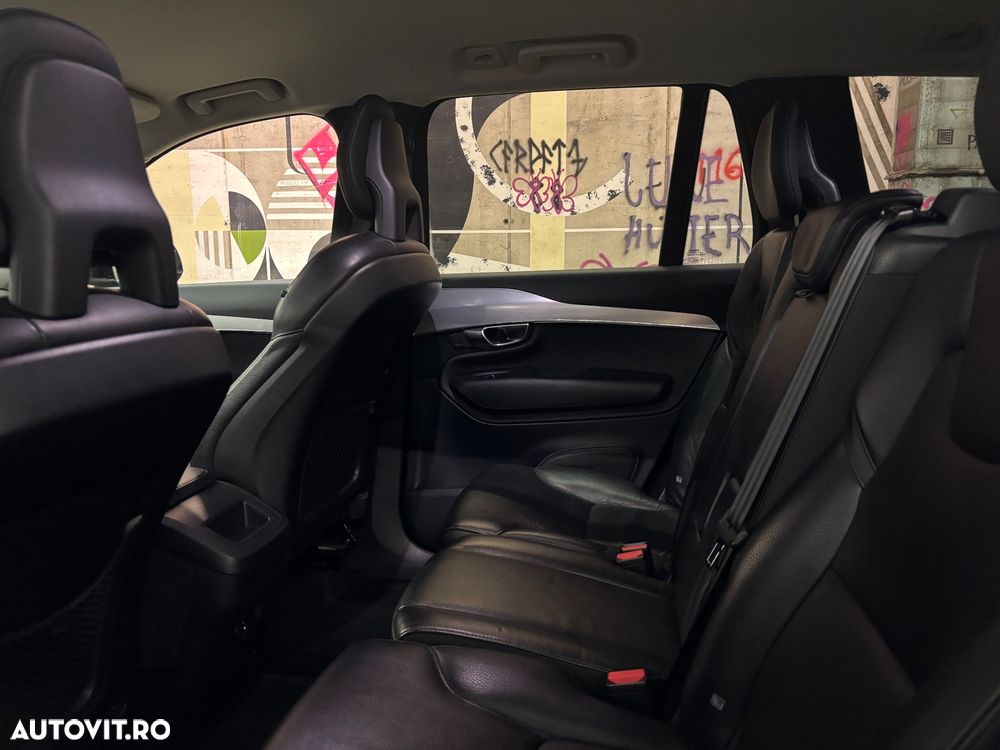 Volvo XC 90 - 20