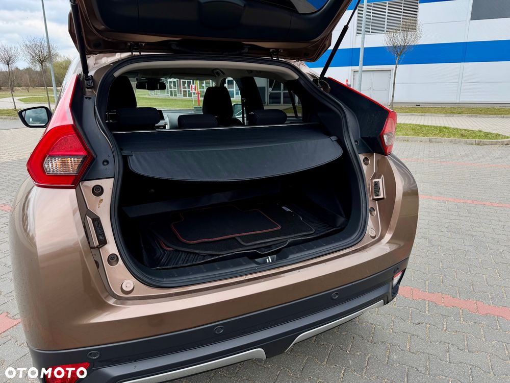 Mitsubishi Eclipse Cross 1.5 T Inform - 16