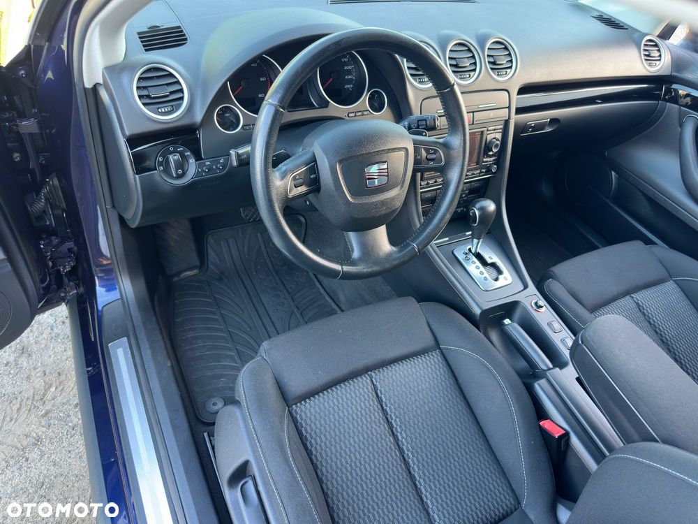 Seat Exeo 2.0 TDI CR Multitronic Sport - 32