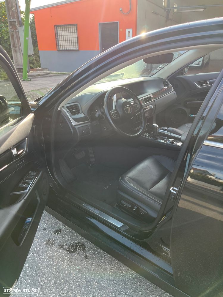 Lexus GS 300h Executive - 10