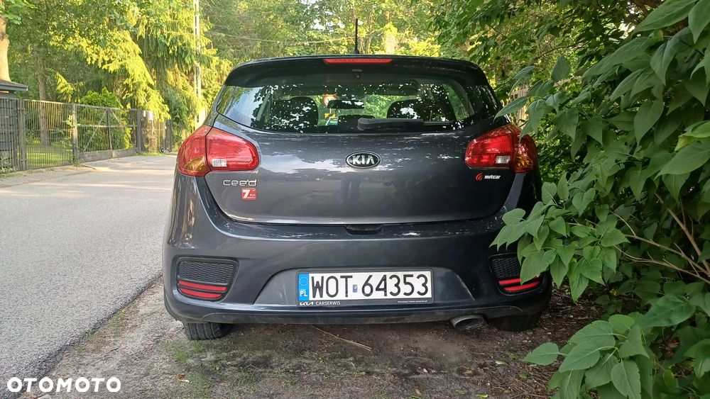Kia Ceed 1.6 GDI M - 4