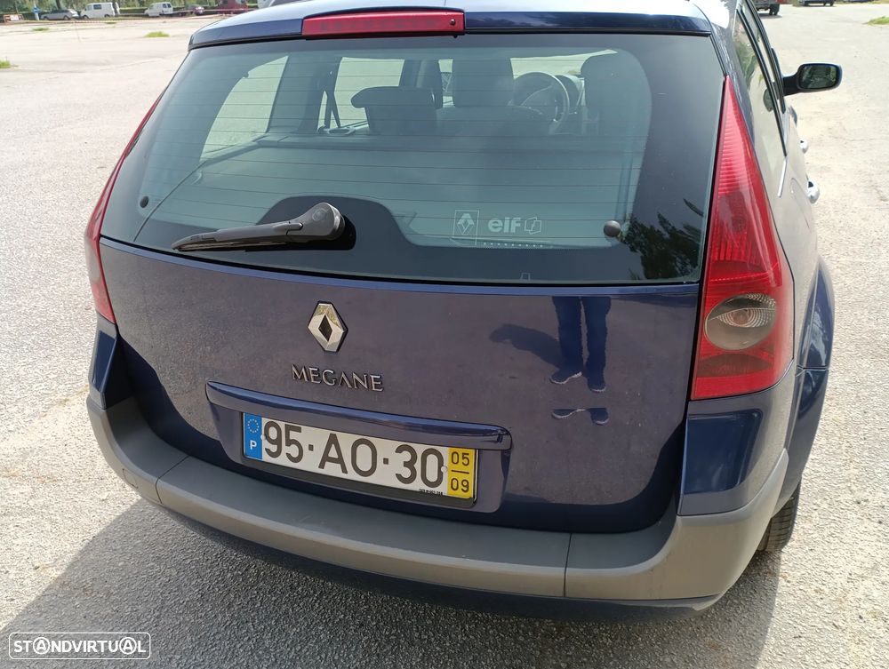 Renault Mégane Break 1.5 dCi Confort - 4