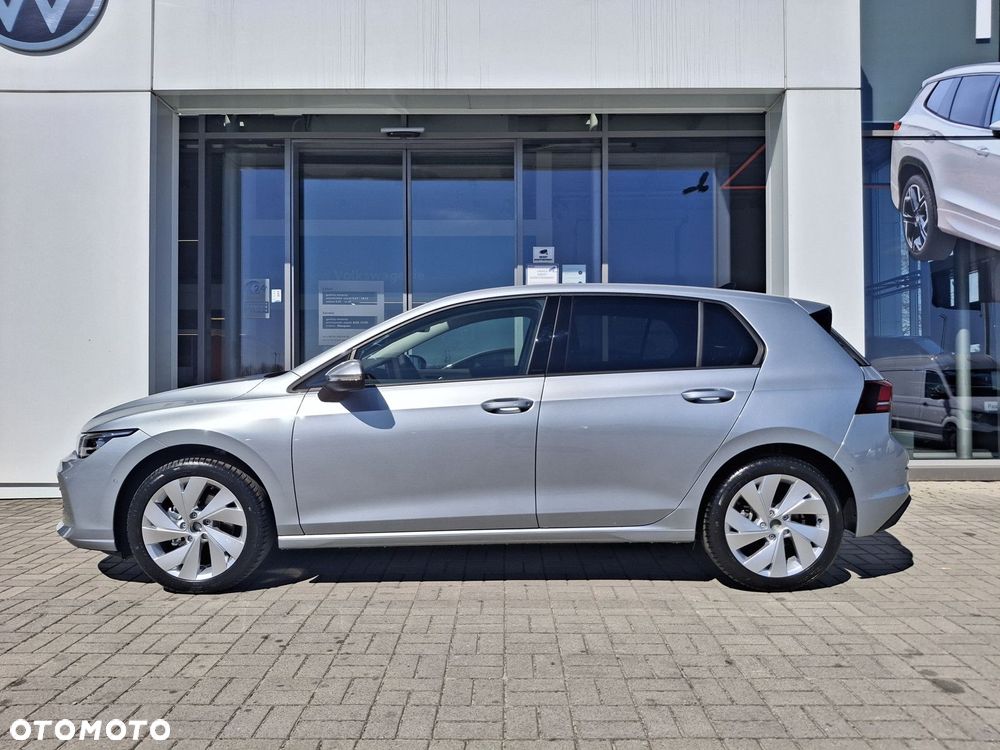 Volkswagen Golf VIII 1.5 TSI Life - 4