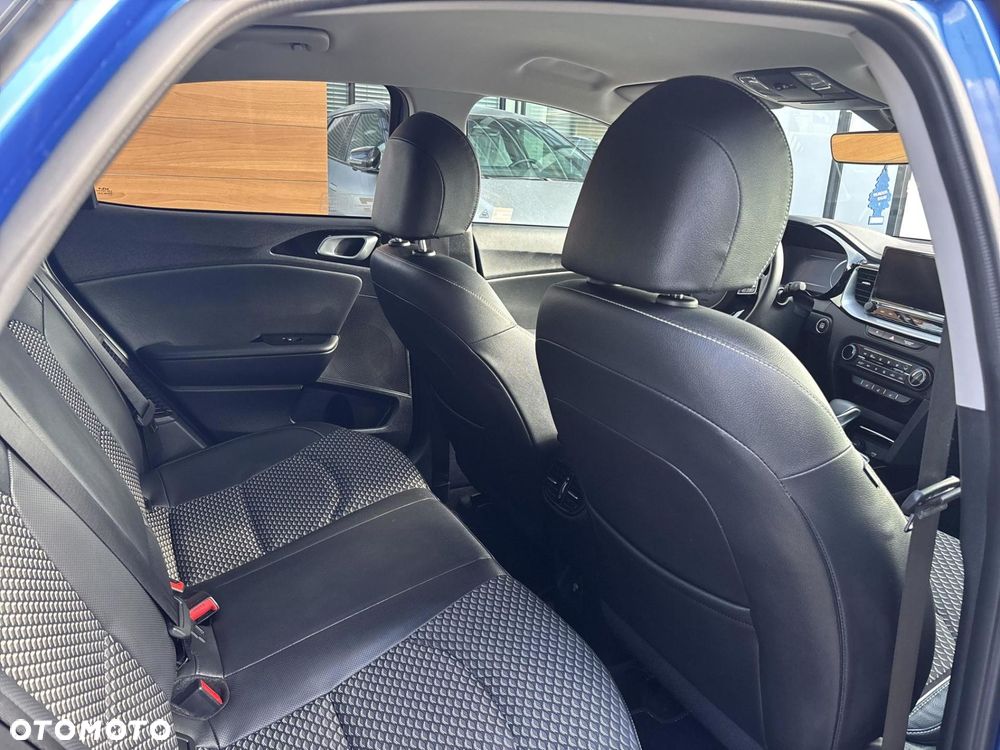 Kia XCeed 1.6 GDI PHEV Business Line DCT - 11