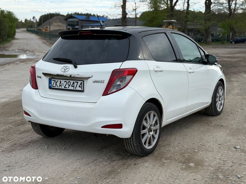 Toyota Yaris 1.4 D-4D Luna EU5 - 4