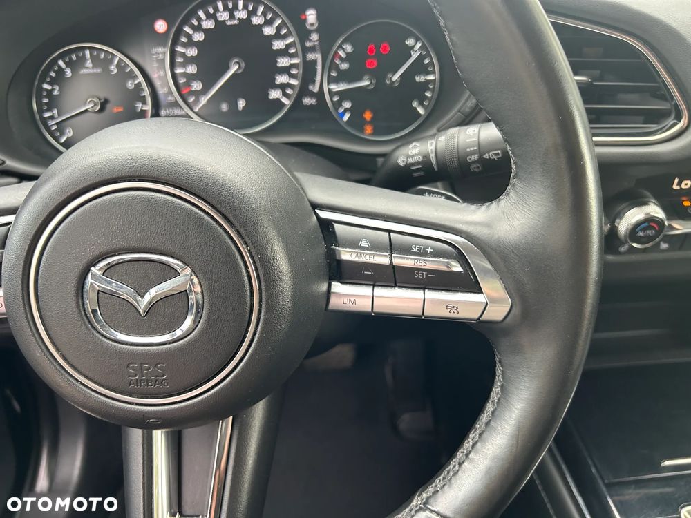 Mazda CX-30 2.0 mHEV Hikari 2WD - 29