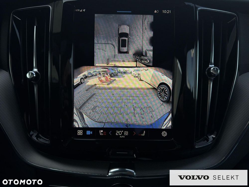 Volvo XC 60 - 21