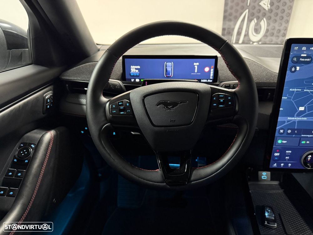 Ford Mustang Mach-E Alargada AWD - 32