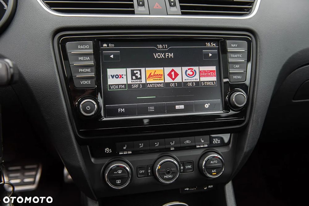 Skoda Octavia 2.0 TDI (Green tec) 4x4 DSG RS - 27