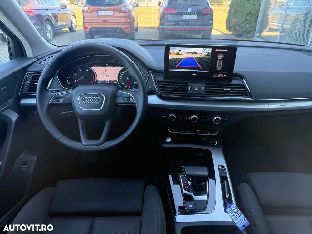 Audi Q5 40 TDI quattro S tronic design - 6