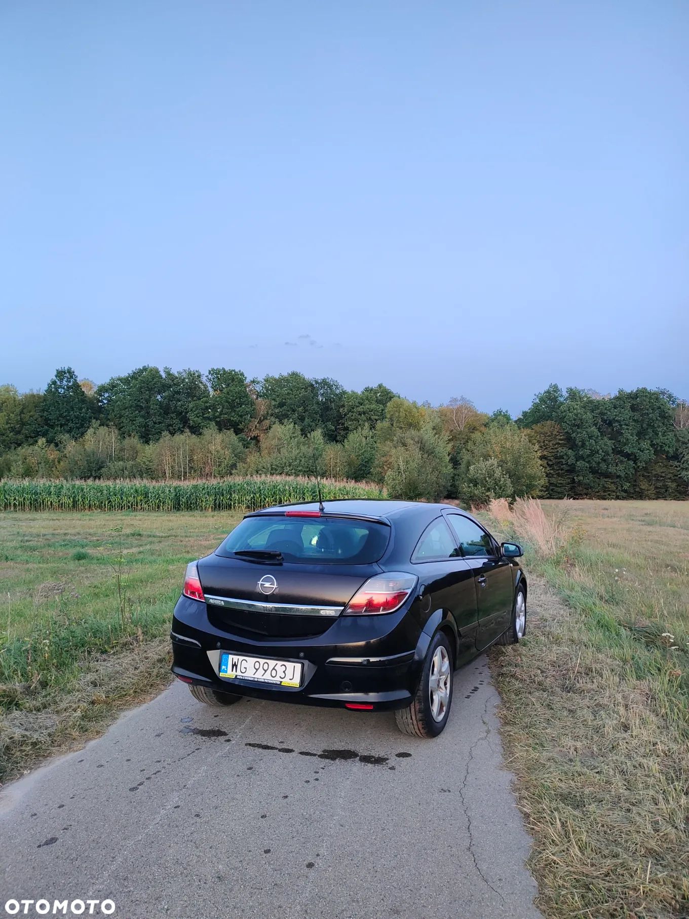 Opel Astra GTC 1.4 - 1