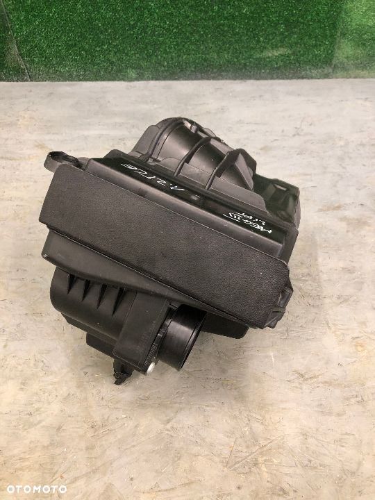 RENAULT MEGANE III 1.2 TCE 2008-2016 OBUDOWA FILTRA POWIETRZA 8200947663 - 2