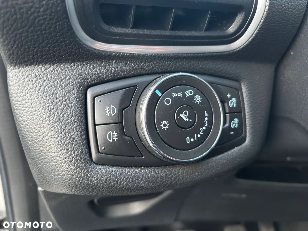 Ford B-MAX 1.0 EcoBoost Titanium - 26