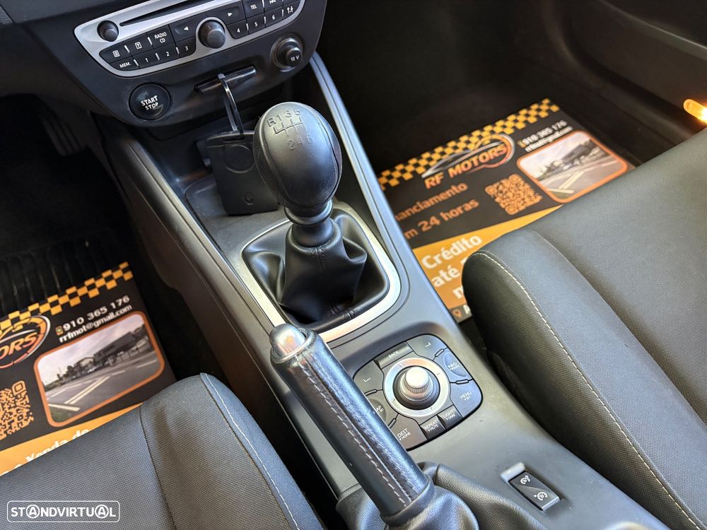 Renault Mégane Coupe 1.5 dCi Dynamique - 11