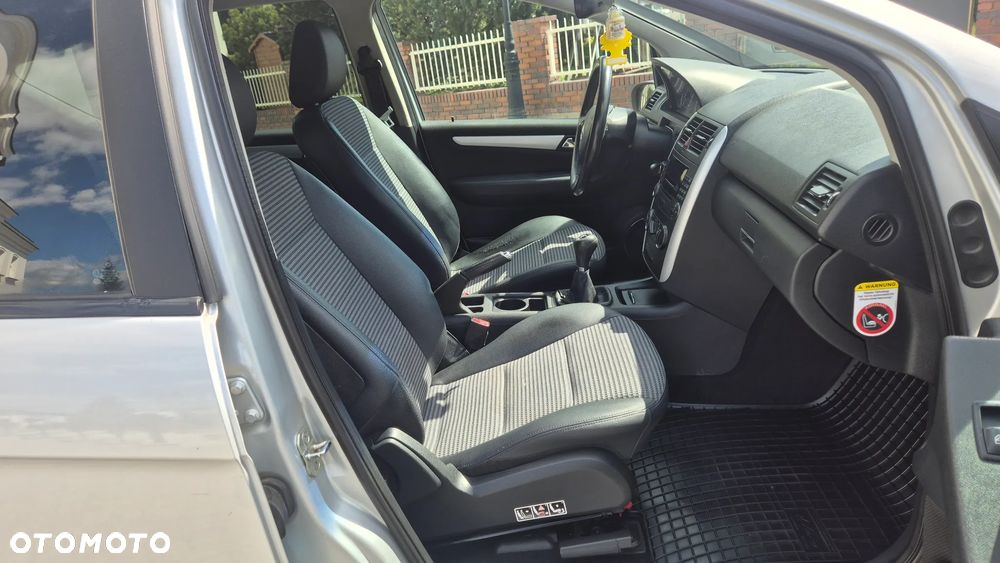 Mercedes-Benz Klasa A 170 Avantgarde - 12