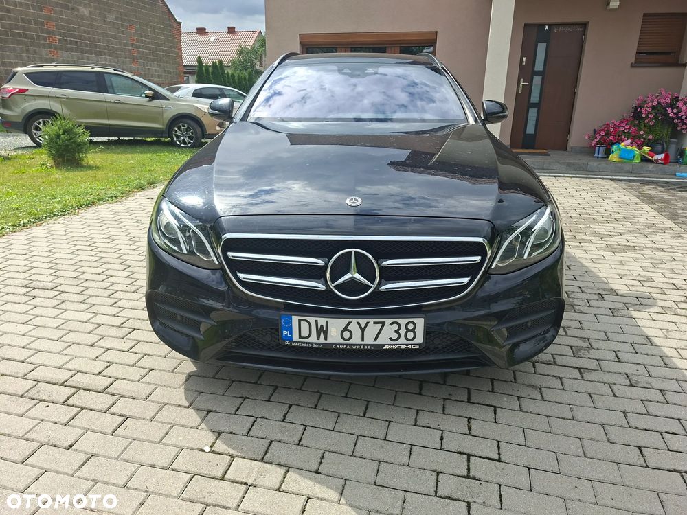 Mercedes-Benz Klasa E 220 d 9G-TRONIC - 17