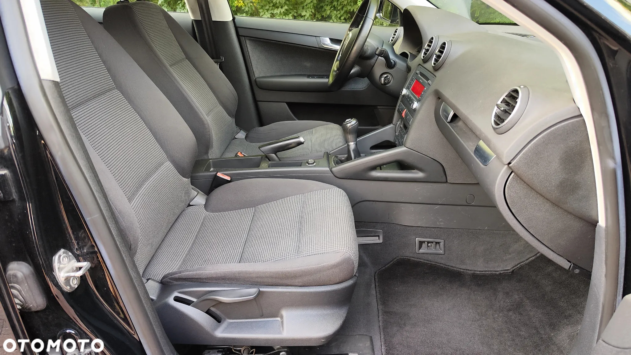 Audi A3 1.6 Attraction - 30