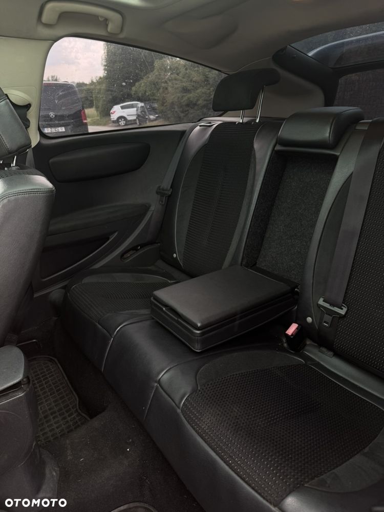 Citroën C4 2.0 HDi VTS - 16