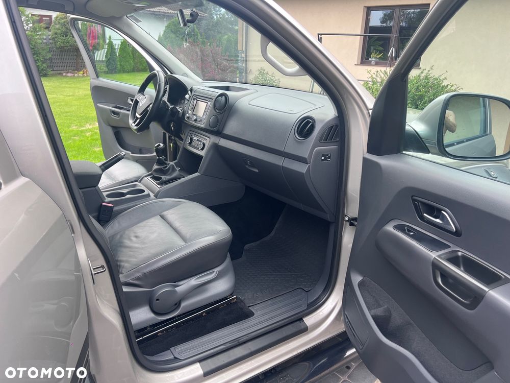 Volkswagen Amarok 2.0 BiTDI BMT Dark Label - 11