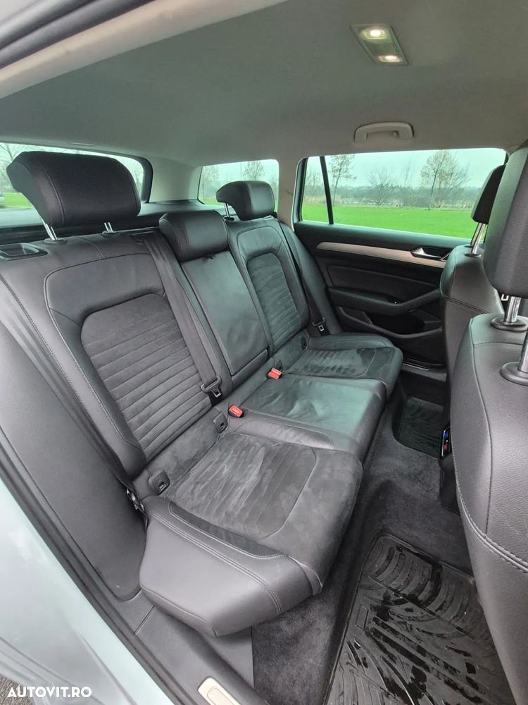 Volkswagen Passat Variant 2.0 TDI DSG (BlueMotion Technology) Highline - 18