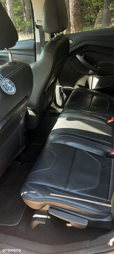 Ford Kuga - 7