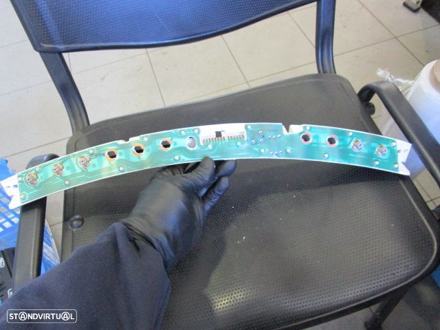 Display Relogio TN157888955 CHRYSLER VOYAGER 2002 CHRYSLER GRAND VOYAGER 4 FASE 2 LONG 2006 2.8CRD 150CV 5P PRETO - 3