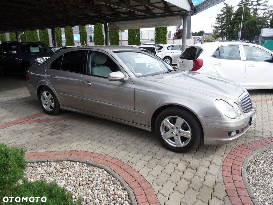 Mercedes-Benz Klasa E 200 Kompressor Avantgarde - 4