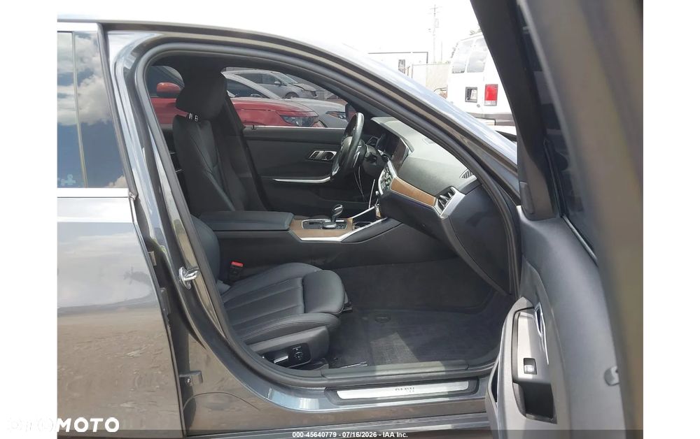 BMW Seria 3 - 7
