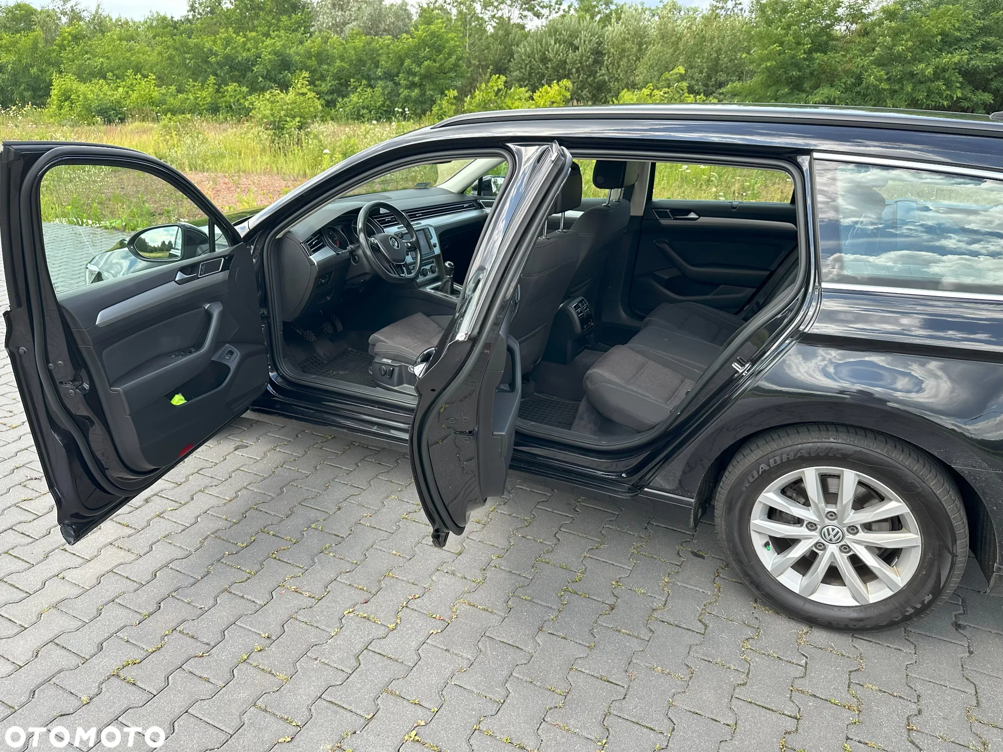 Volkswagen Passat 2.0 TDI BMT Comfortline - 21