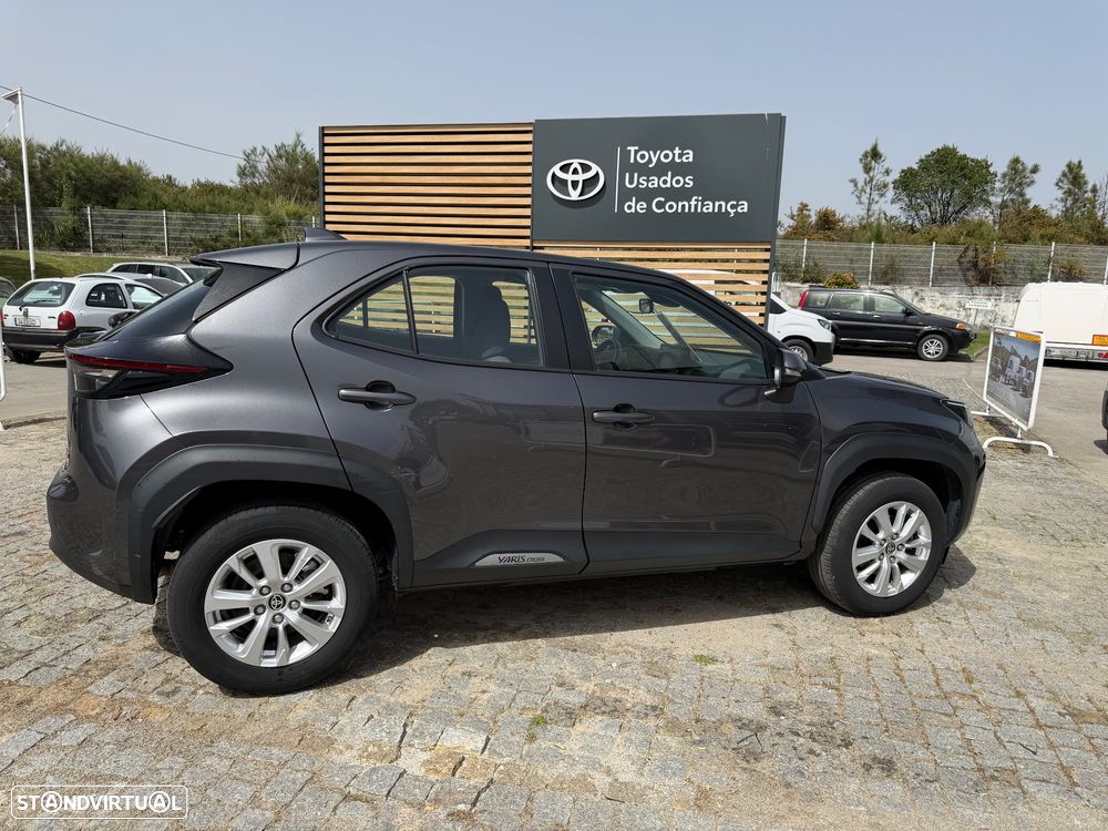 Toyota Yaris Cross 1.5 HDF Comfort Plus AWD - 3