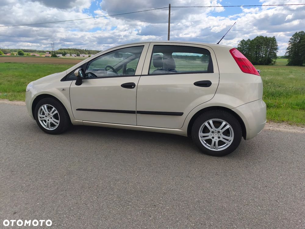 Fiat Punto - 2