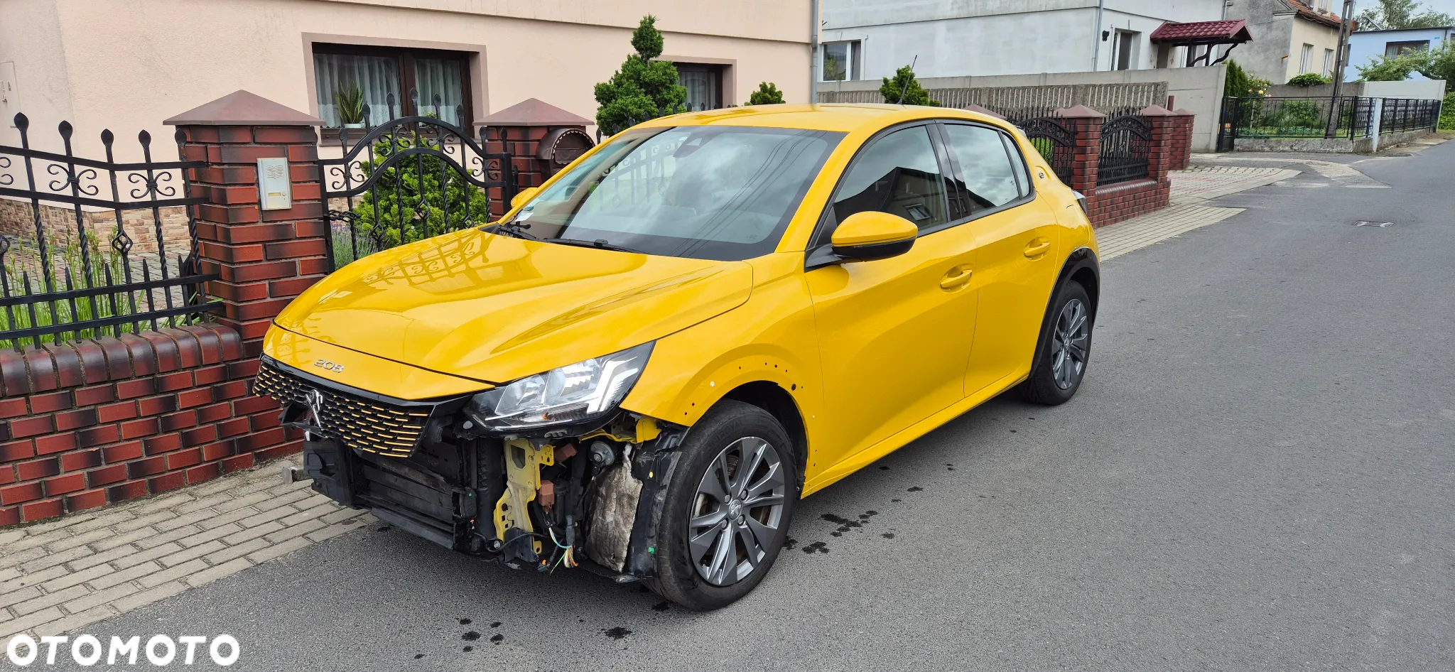 Peugeot 208 - 7