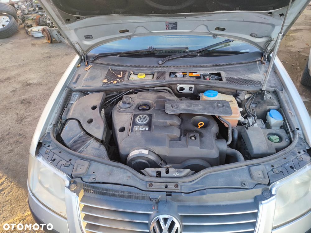 VW passat B5 FL lift sedan silnik 1.9 TDI AVB skrzynia GFL lakier LA7W na części - 8