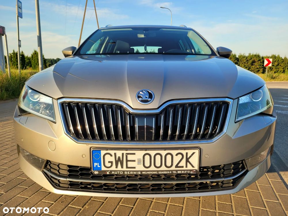 Skoda Superb 2.0 TSI Ambition DSG - 13