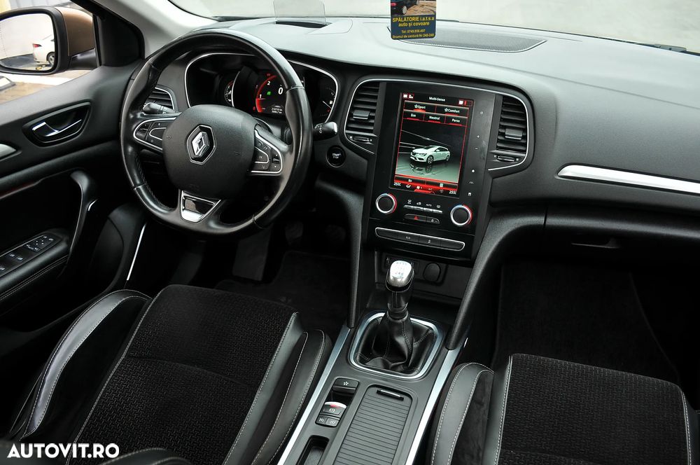 Renault Megane 1.6 dCI Intens - 4