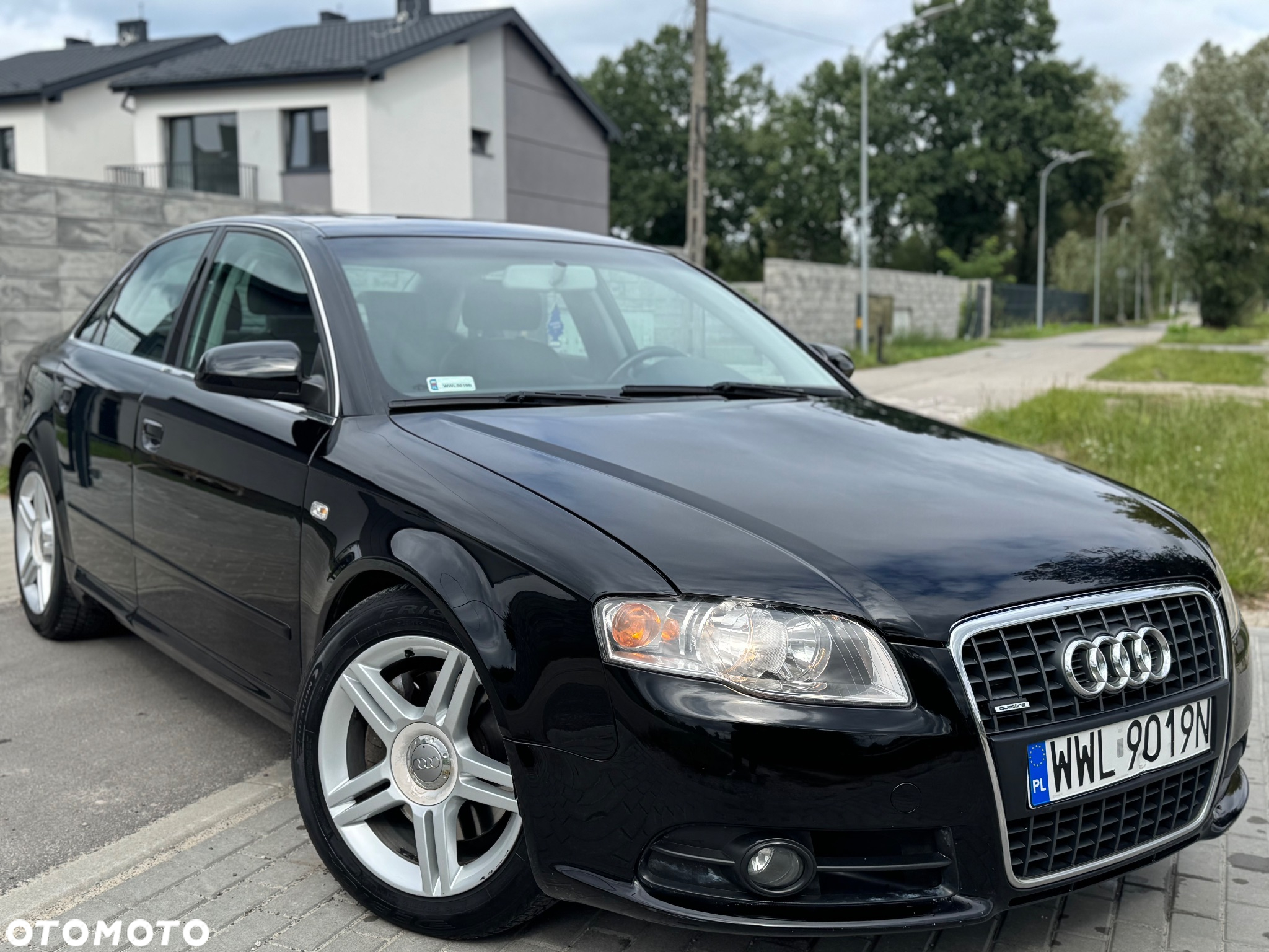 Audi A4 ver-2-0-t-fsi-quattro - 2