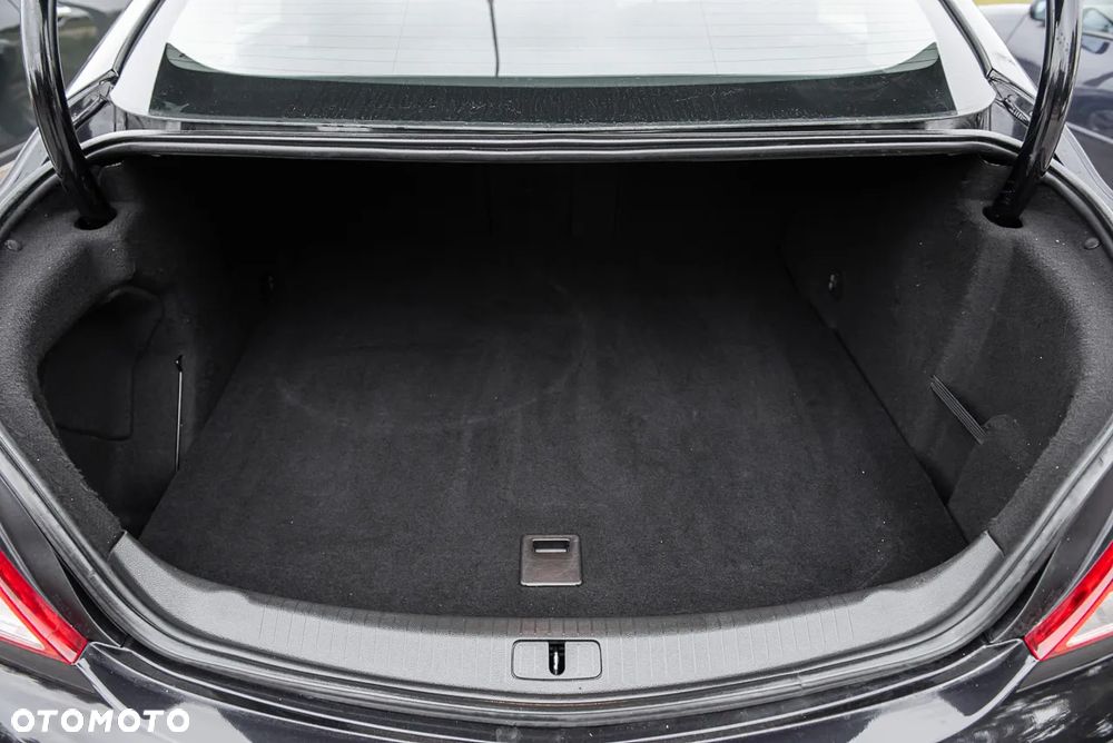 Opel Insignia 2.0 Turbo Sport - 27