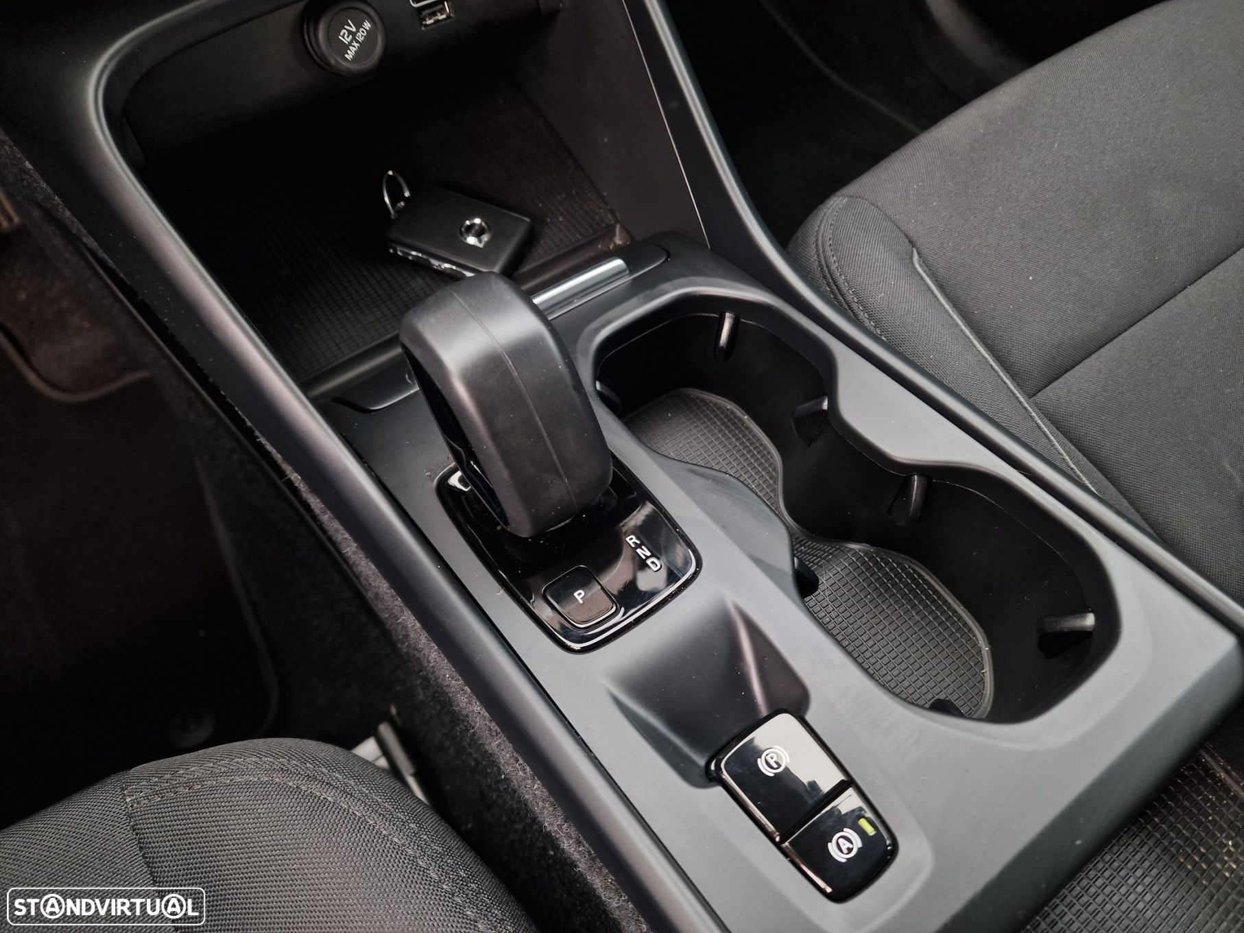 Volvo XC 40 - 28