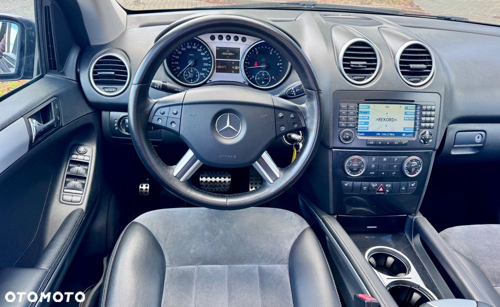 Mercedes-Benz ML 320 CDI 4-Matic - 20