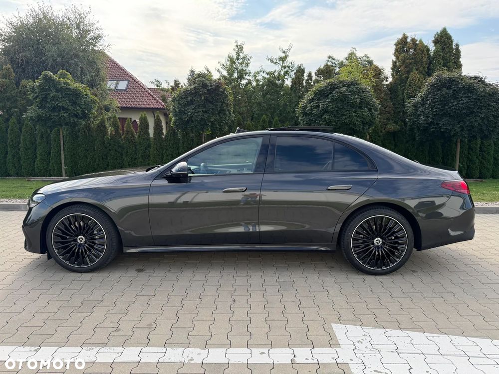 Mercedes-Benz Klasa E 220 d mHEV 4-Matic AMG 9G-Tronic - 5