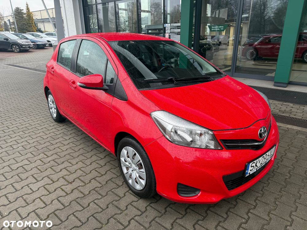 Toyota Yaris 1.33 Luna - 1