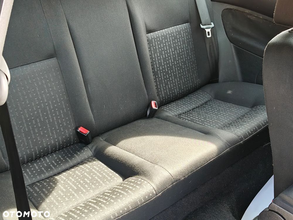 Volkswagen Golf IV 1.4 Comfortline - 16