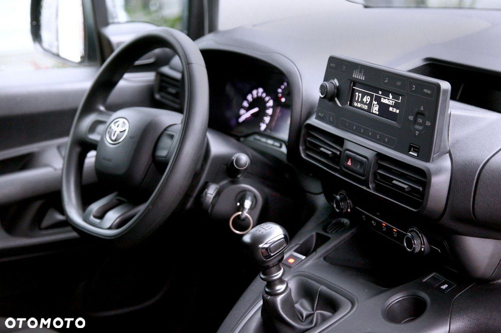 Toyota Proace City - 11