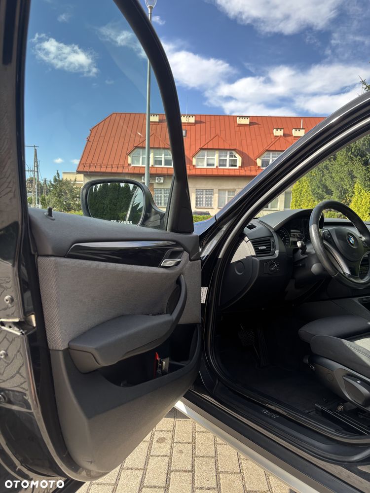 BMW X1 xDrive20d - 12