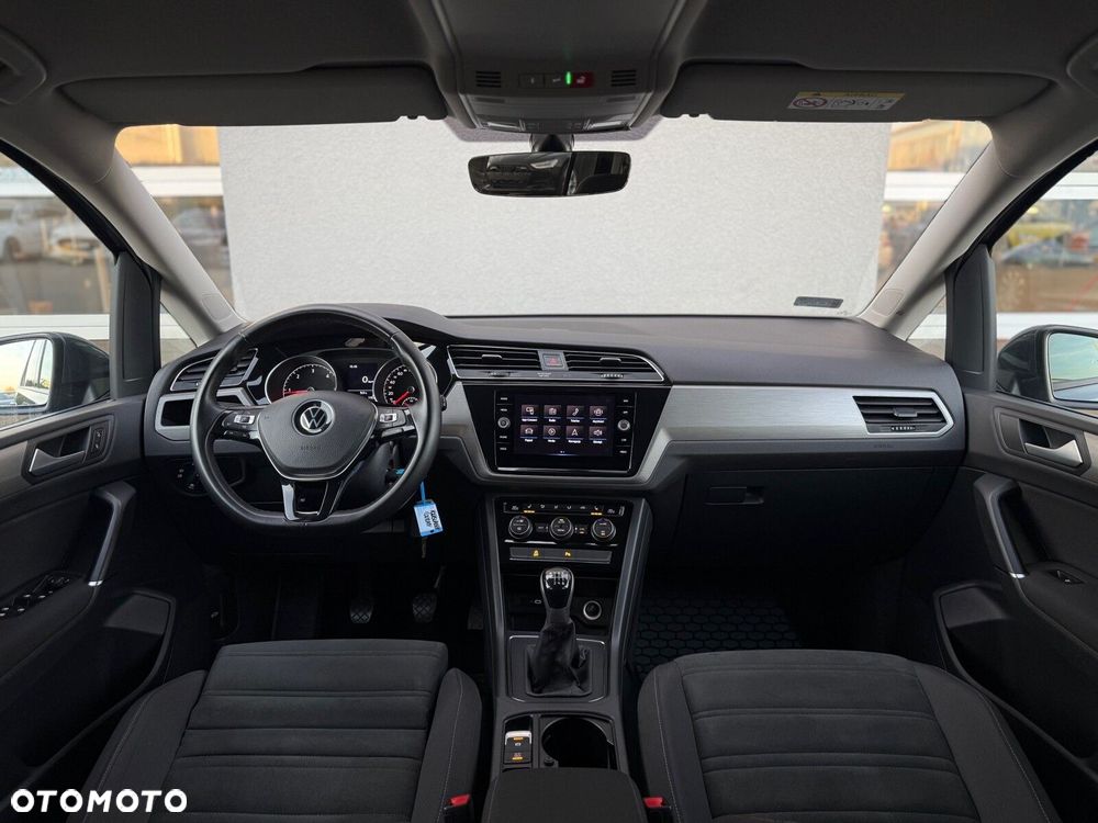 Volkswagen Touran 2.0 TDI BMT SCR Comfortline - 15