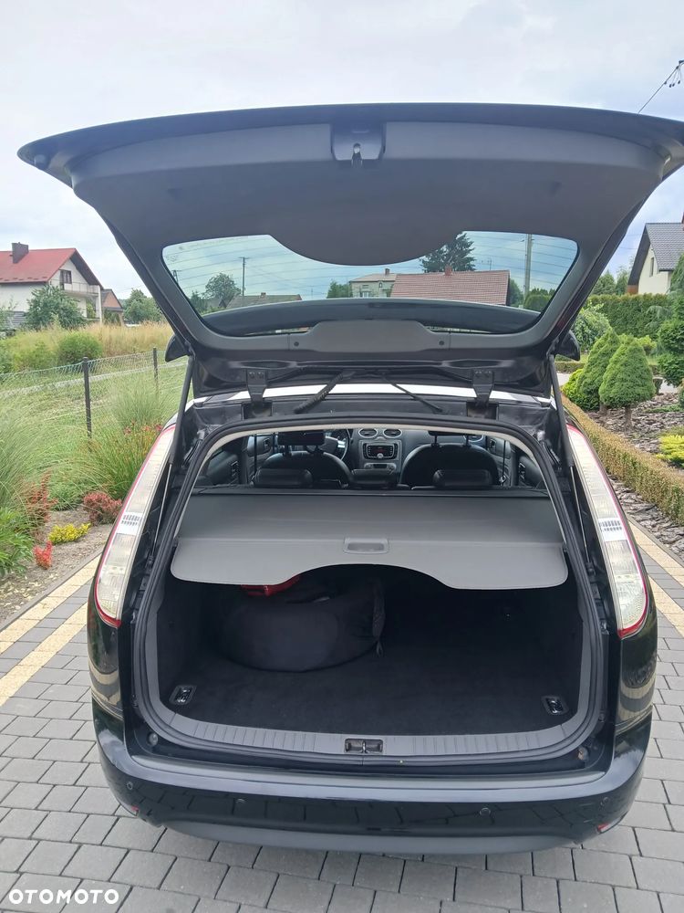 Ford Focus 1.8 FF Gold X - 21