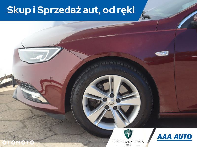 Opel Insignia - 15