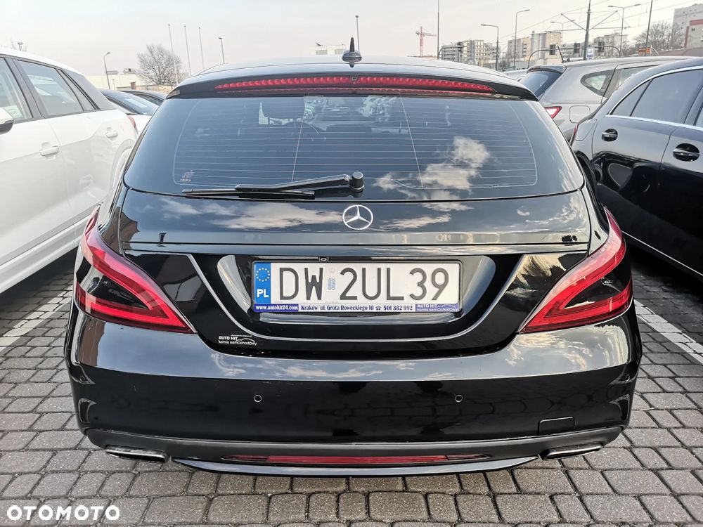 Mercedes-Benz CLS - 4