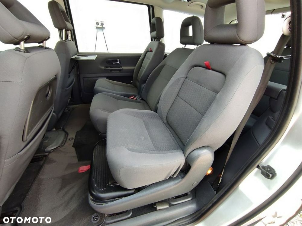 Volkswagen Sharan - 15