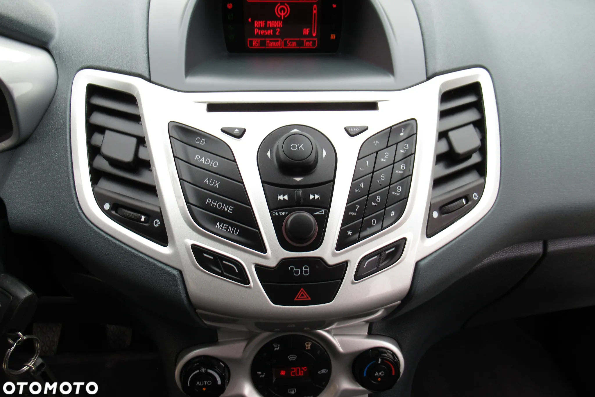 Ford Fiesta 1.25 Titanium - 32